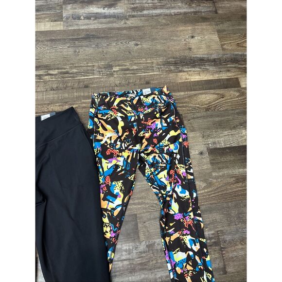 Tek Gear Women's Lot Multicolor Print Hi-Rise Capris Size M NWT Black - Picture 2 of 14